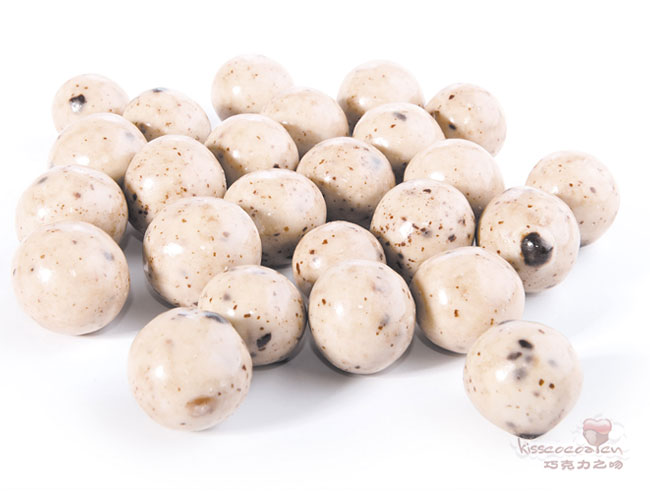 波兰 Doti Chocolate 多蒂巧克力 Doti czekolada 斯特卡西亚塔拉蒂拉榛子夹心白巧克力