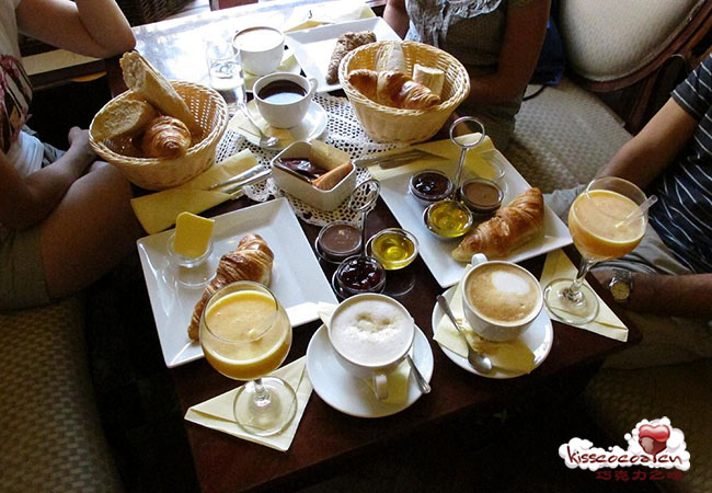 Sklep z czekoladą E.Wedel, Polska 波兰 E.Wedel 埃·韦德尔巧克力店 Poland E.Wedel chocolate shop Sklep z czekoladą E.Wedel, Polska 波兰 E.Wedel 埃·韦德尔巧克力店 Poland E.Wedel chocolate shop 108