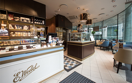 Pijalnia Czekolady E.Wedel na ul. Pięknej Warszawa, Polska 波兰 华沙市 Pięknej 路 E.Wedel 埃·韦德尔巧克力店 Pijalnia Czekolady E.Wedel na ul. Pięknej Warszawa, Polska 波兰 华沙市 Pięknej 路 E.Wedel 埃·韦德尔巧克力店