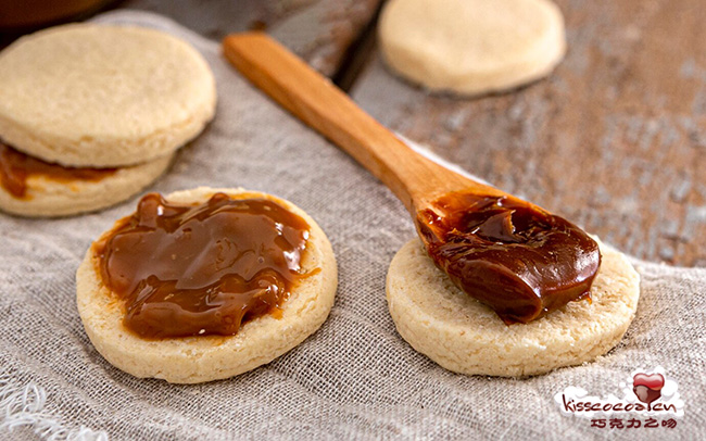阿根廷最传统最受欢迎的 Alfajor de maicena 玉米面阿法奇朵制作41