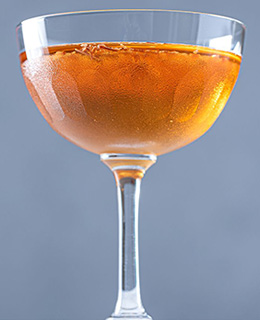 Liquid Bourbon Ball 鸡尾酒